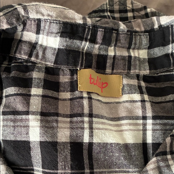 Plaid Button Down Shirt - Black and White - Picture 7 of 7